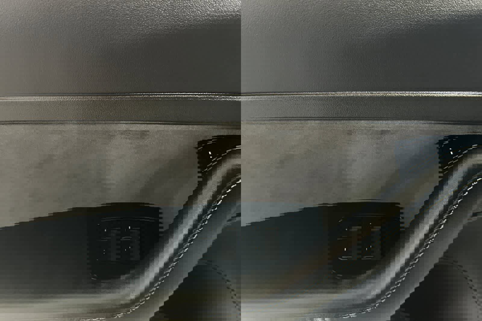 Used 2020 Tesla Model 3 Standard Range Plus RWD image 13