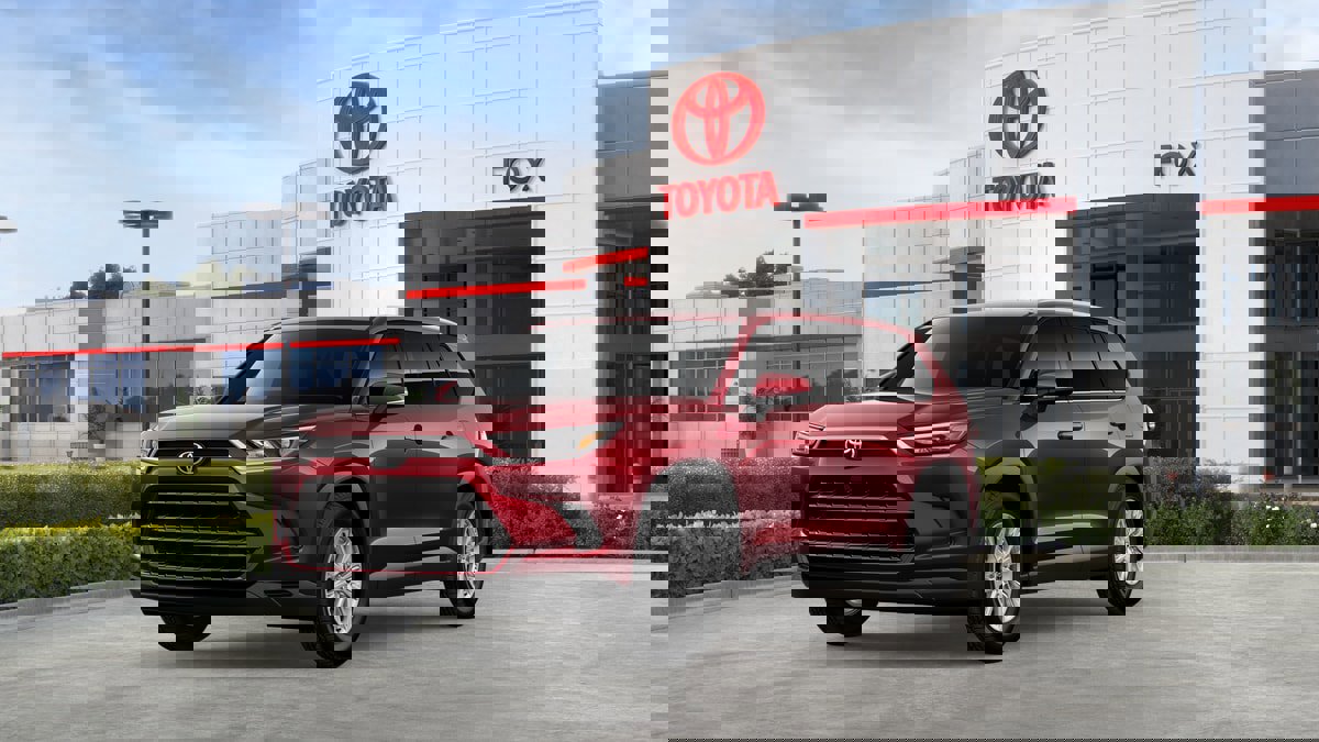 New 2026 Toyota Grand Highlander XLE image 1