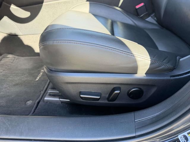 Used 2019 MAZDA MAZDA3 Sedan w/ Preferred Package image 12