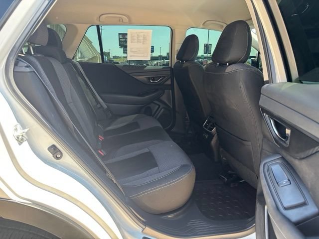 Used 2022 Subaru Outback Premium AWD/4WD image 14