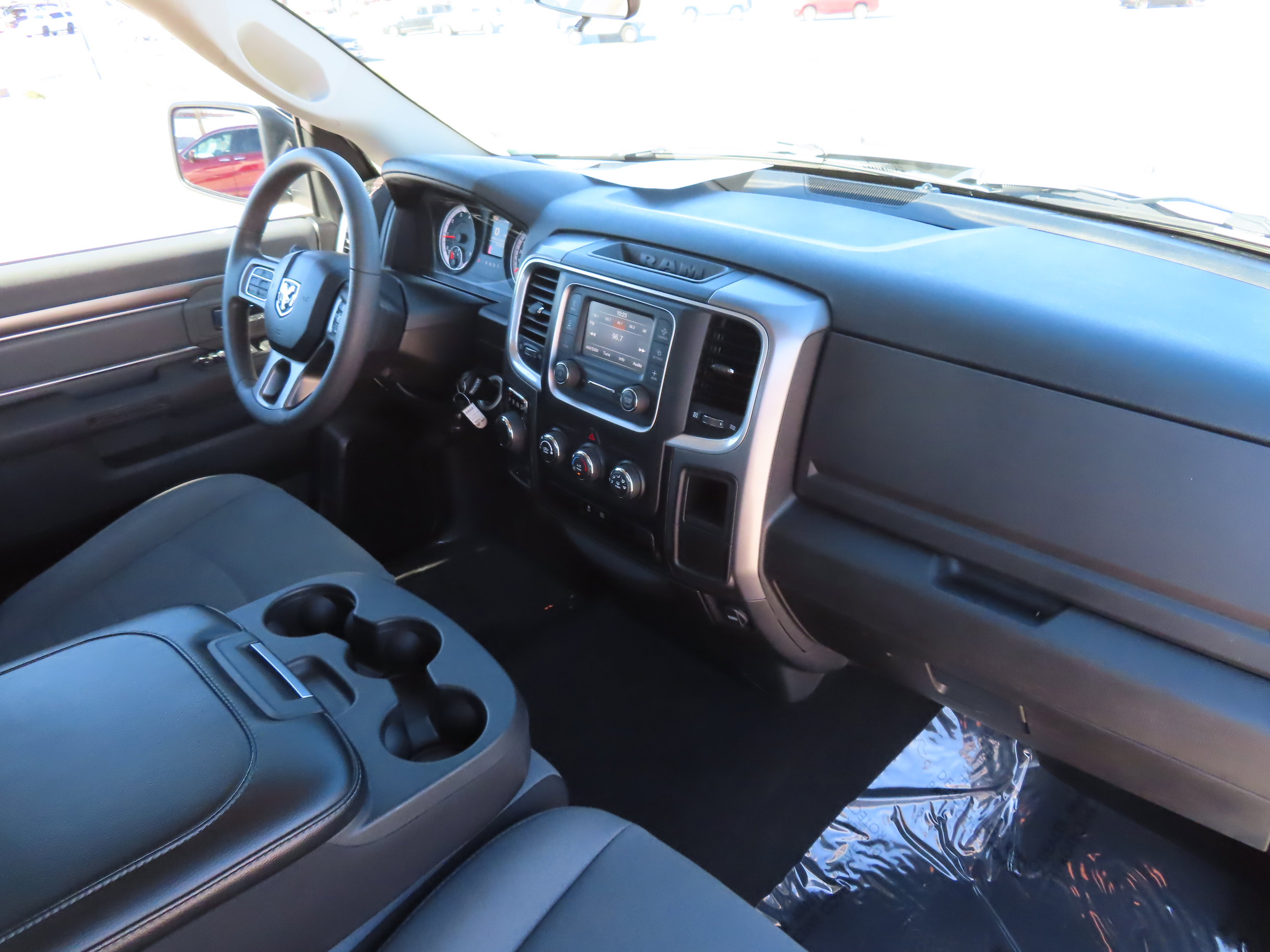 Used 2024 RAM 1500 Classic SLT image 16