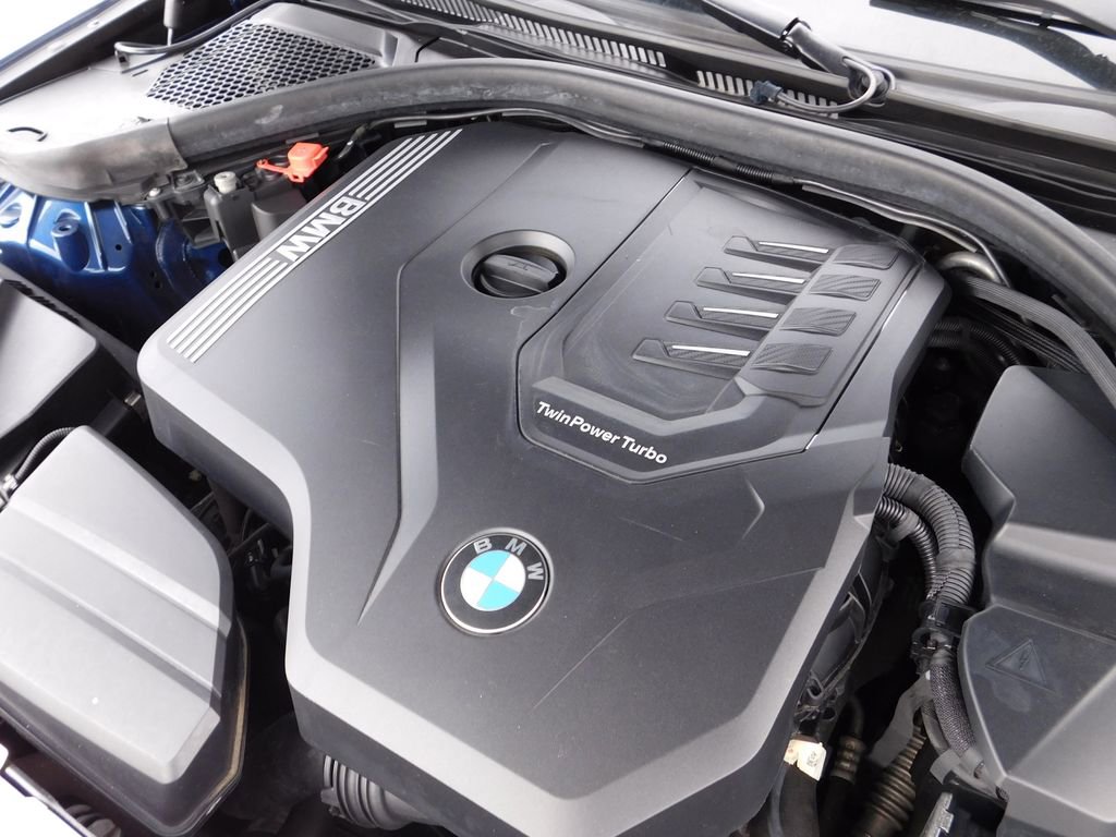 Used 2022 BMW 330i xDrive Sedan w/ Premium Package image 28