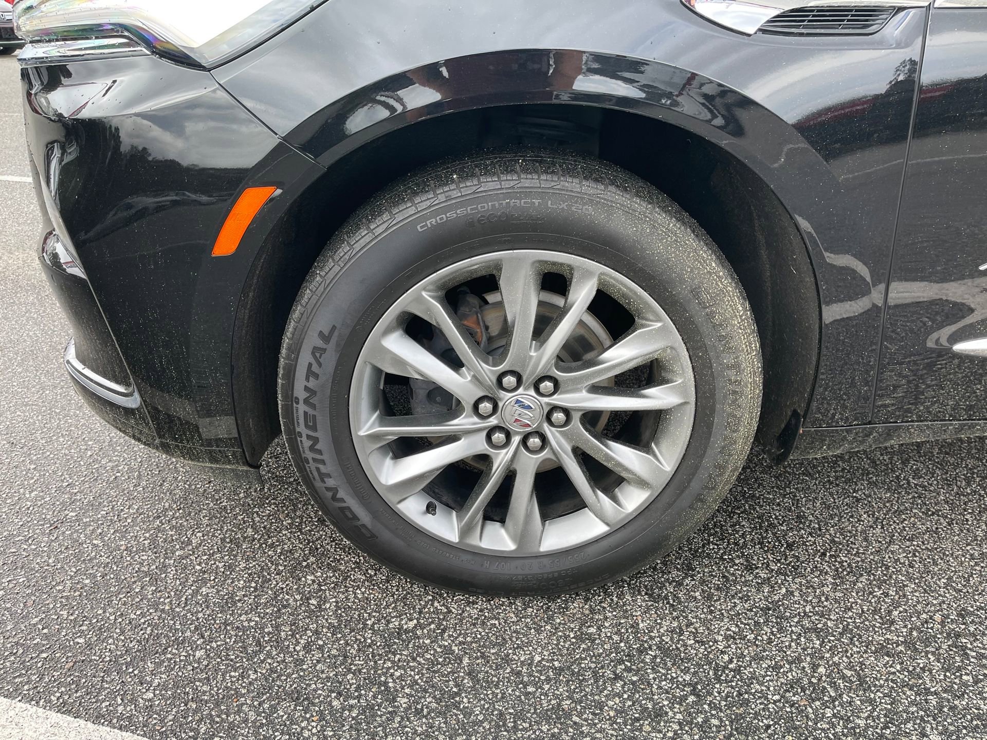 Used 2023 Buick Enclave Avenir w/ Avenir Technology Package image 10