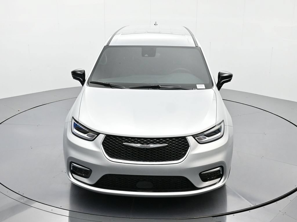 New 2026 Chrysler Pacifica Select FWD image 26