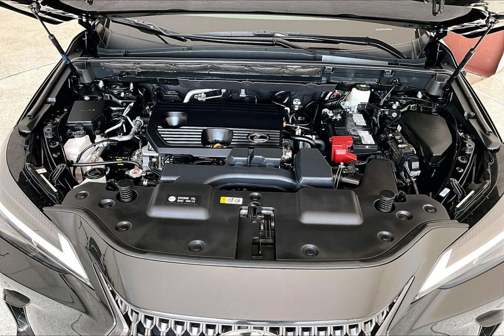Used 2025 Lexus NX 250 FWD w/ Premium Package image 12