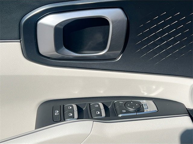 Used 2024 Kia Sorento S w/ Panoramic Sunroof Package image 18