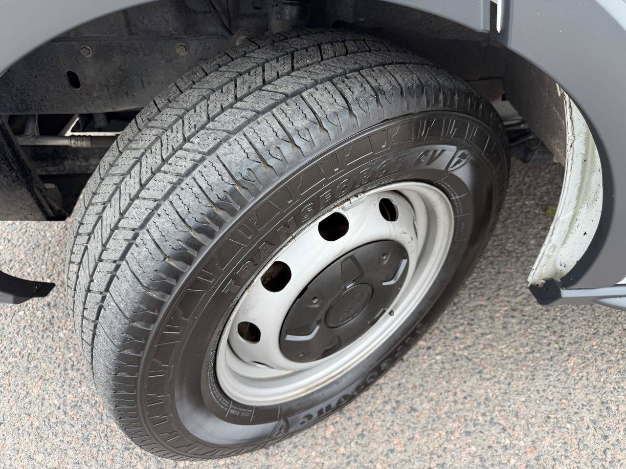 Used 2018 Ford Transit 150 XL RWD image 35