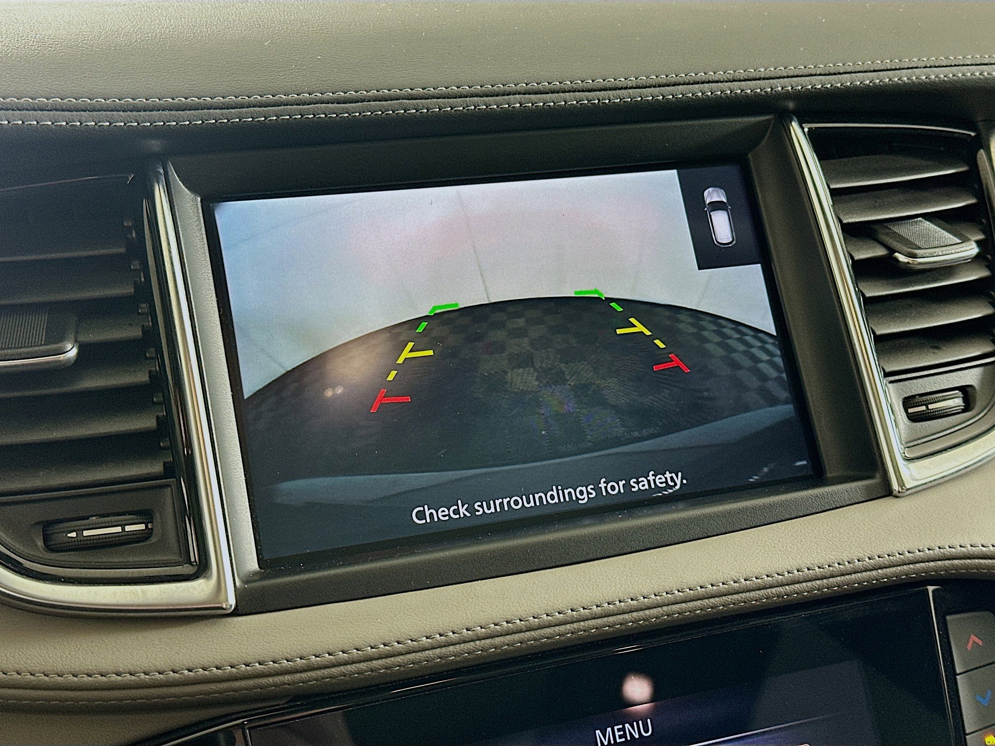 Used 2023 INFINITI QX50 Luxe AWD/4WD image 22