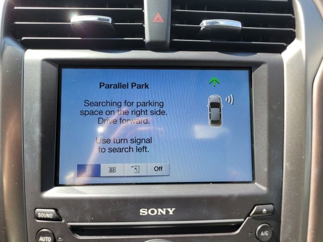 Used 2017 Ford Fusion Platinum FWD image 38