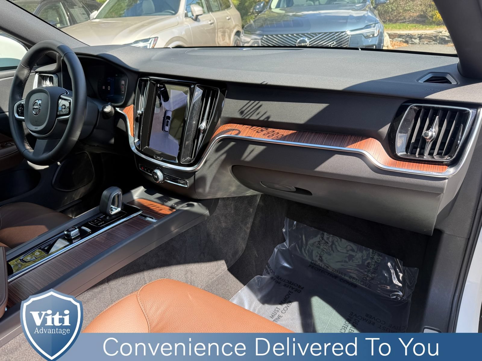 Certified 2025 Volvo V60 B5 Cross Country Plus AWD/4WD image 30