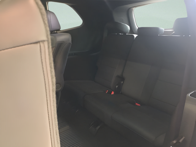 Used 2025 GMC Acadia AT4 w/ Luxury Package AWD/4WD image 9