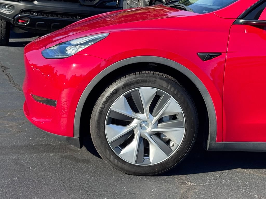Used 2022 Tesla Model Y Long Range AWD/4WD image 33