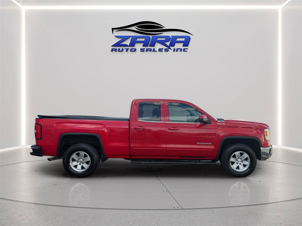 Used 2015 GMC Sierra 1500 SLE AWD/4WD image 9