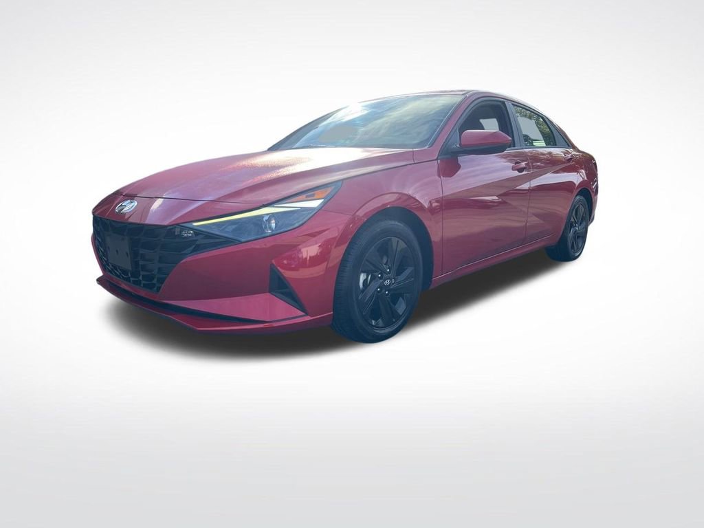 Used 2023 Hyundai Elantra SEL w/ Cargo Package video 2