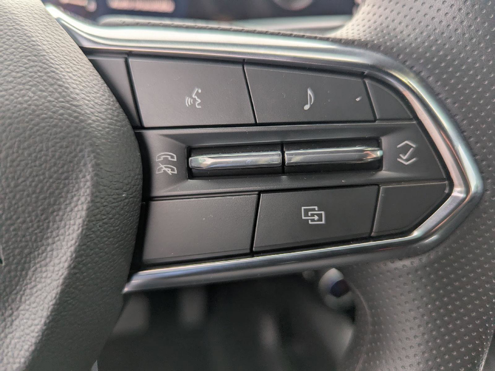 New 2026 Chevrolet Equinox EV LT image 38