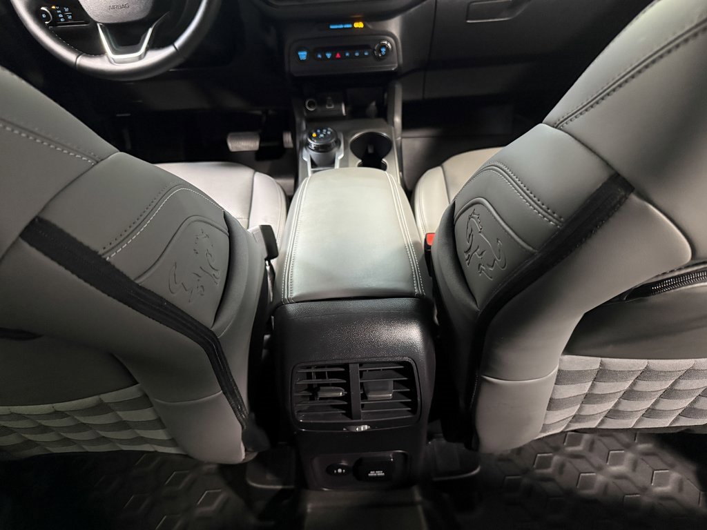 Used 2025 Ford Bronco Sport Badlands image 71