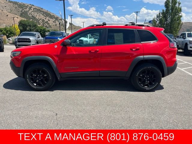 Used 2019 Jeep Cherokee Trailhawk w/ Comfort/Convenience Group AWD/4WD image 7