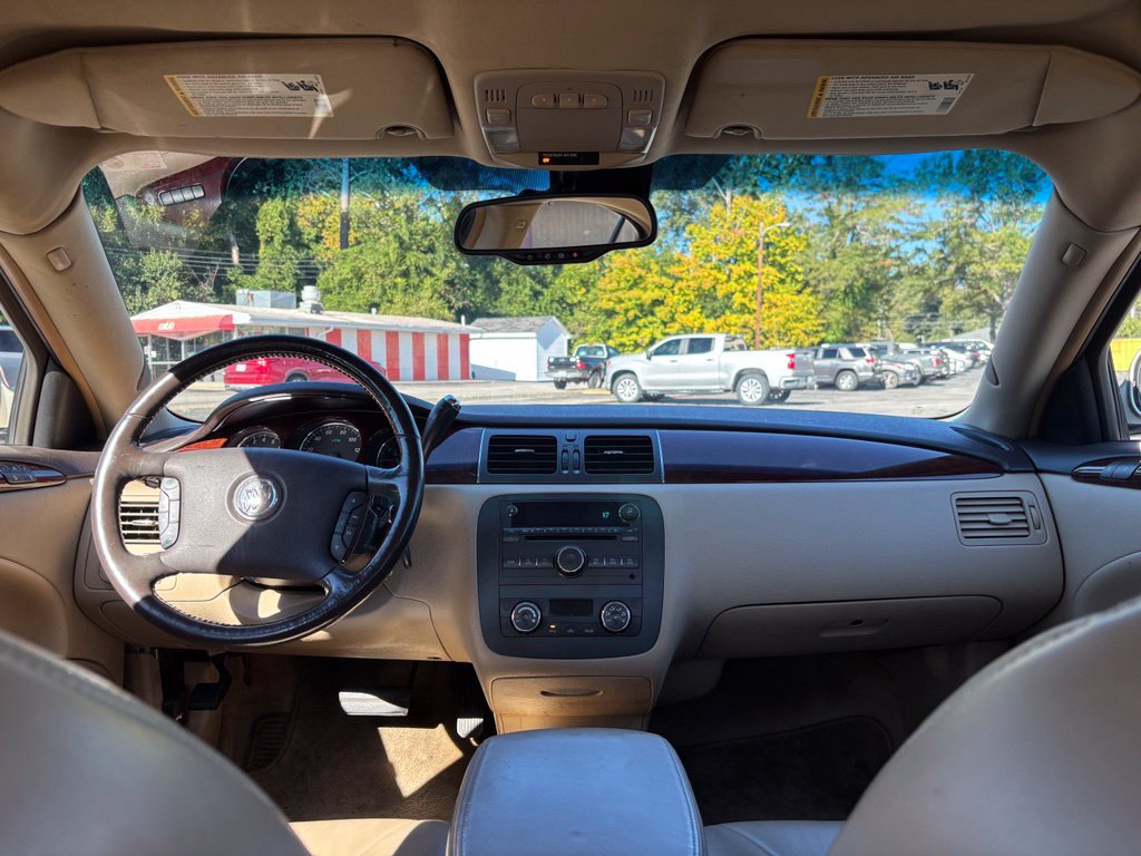 Used 2007 Buick Lucerne CXL FWD image 15