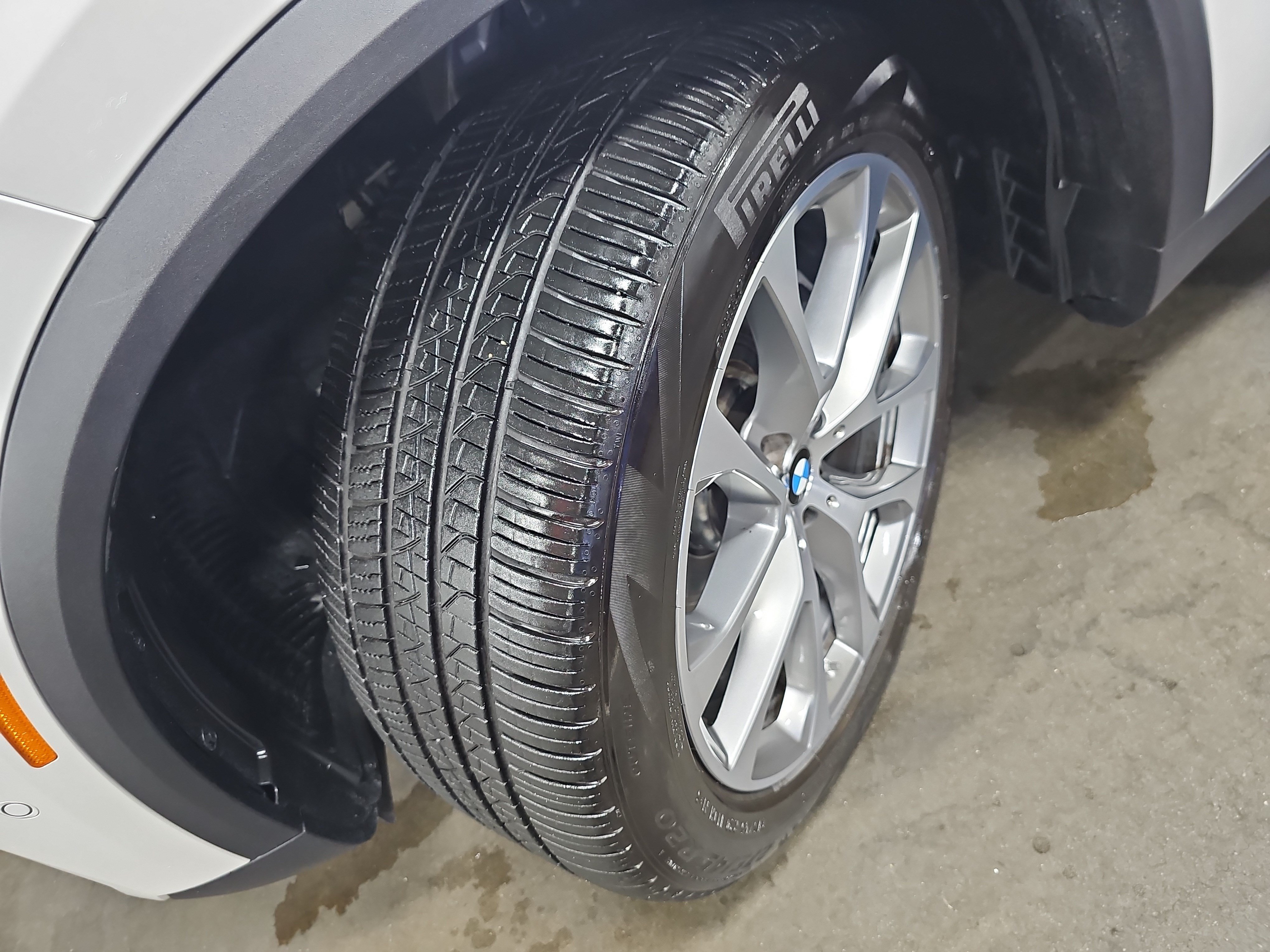 Certified 2026 BMW X5 xDrive40i w/ Climate Comfort Package AWD/4WD image 36