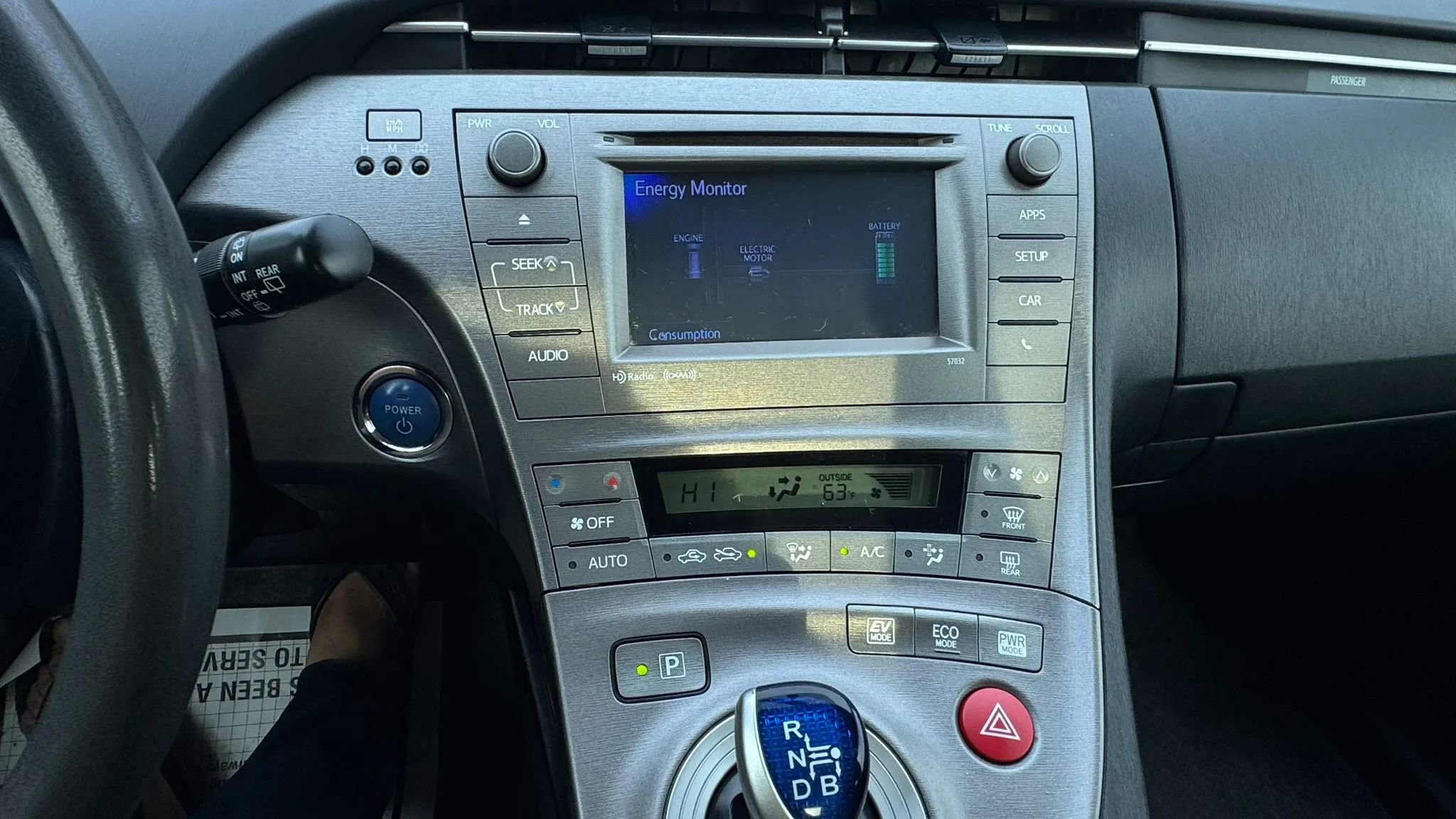 Used 2014 Toyota Prius Three FWD image 18
