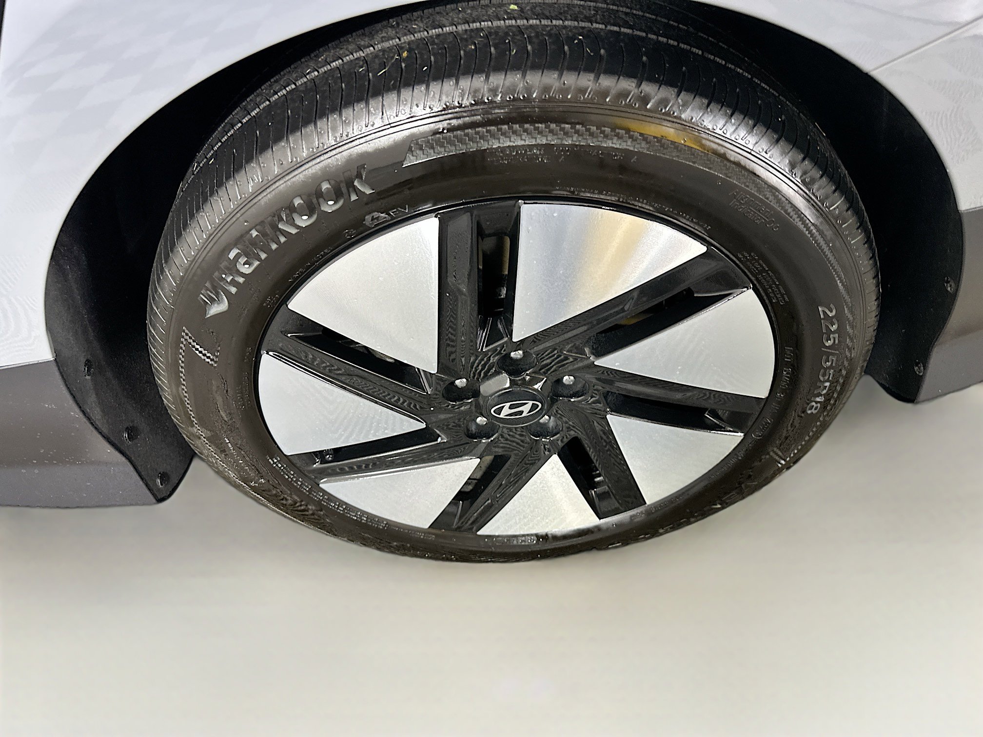 Used 2024 Hyundai Ioniq 6 SE image 11