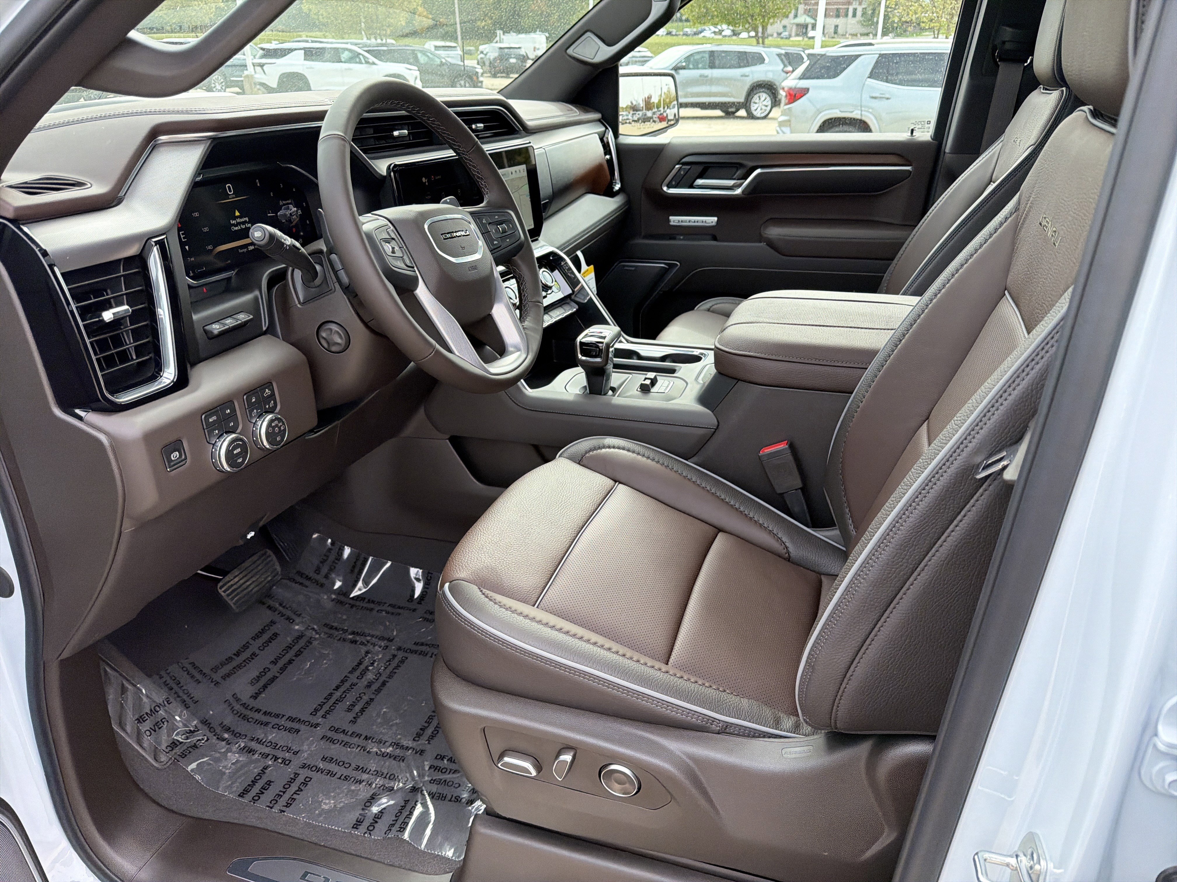 New 2026 GMC Sierra 1500 Denali w/ Denali Reserve Package image 14