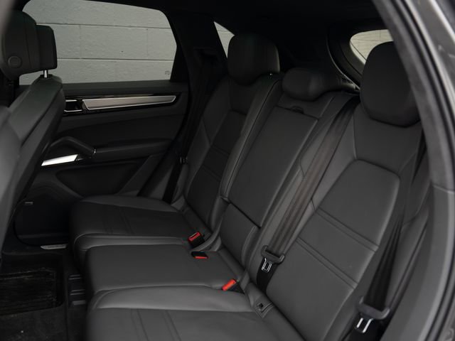Certified 2020 Porsche Cayenne Turbo image 18