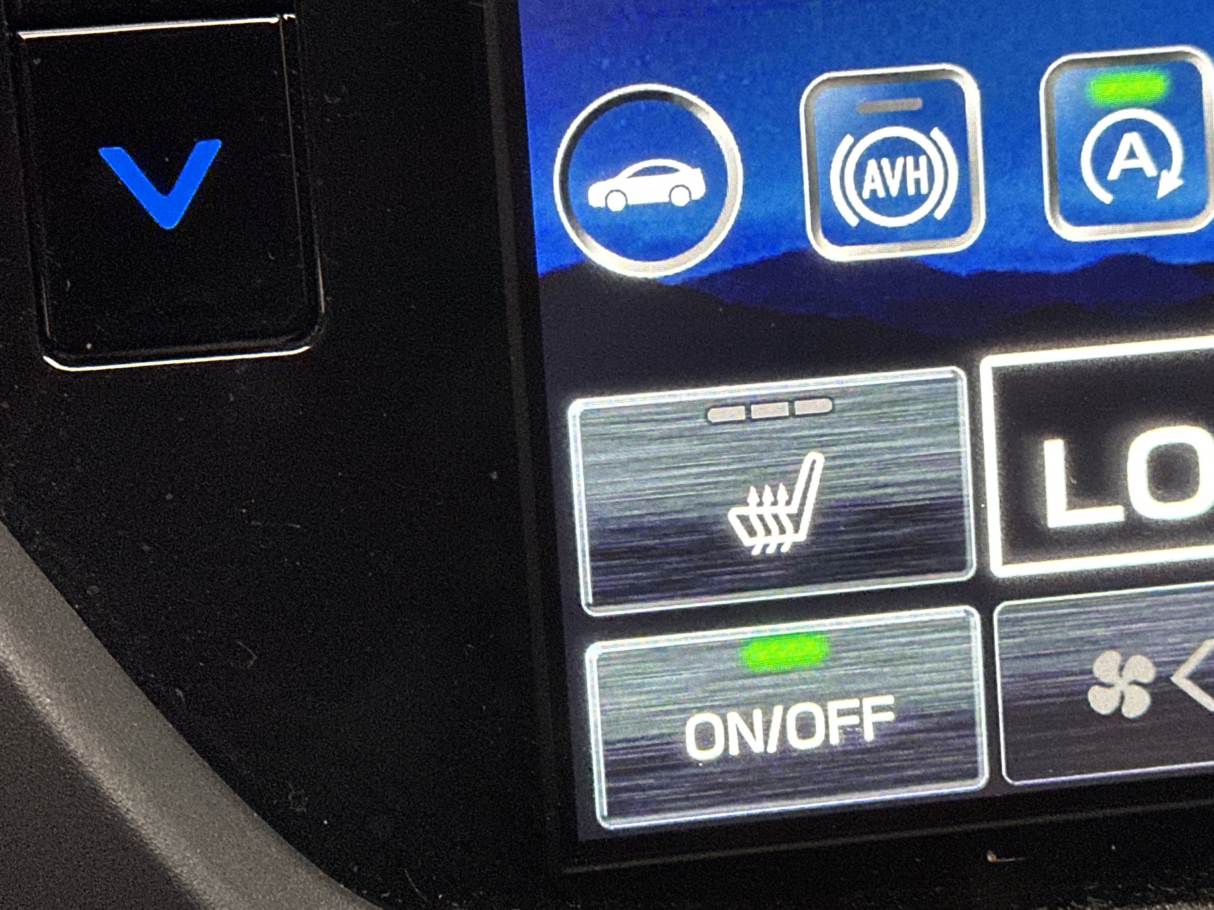 Used 2025 Subaru Forester Premium AWD/4WD image 32