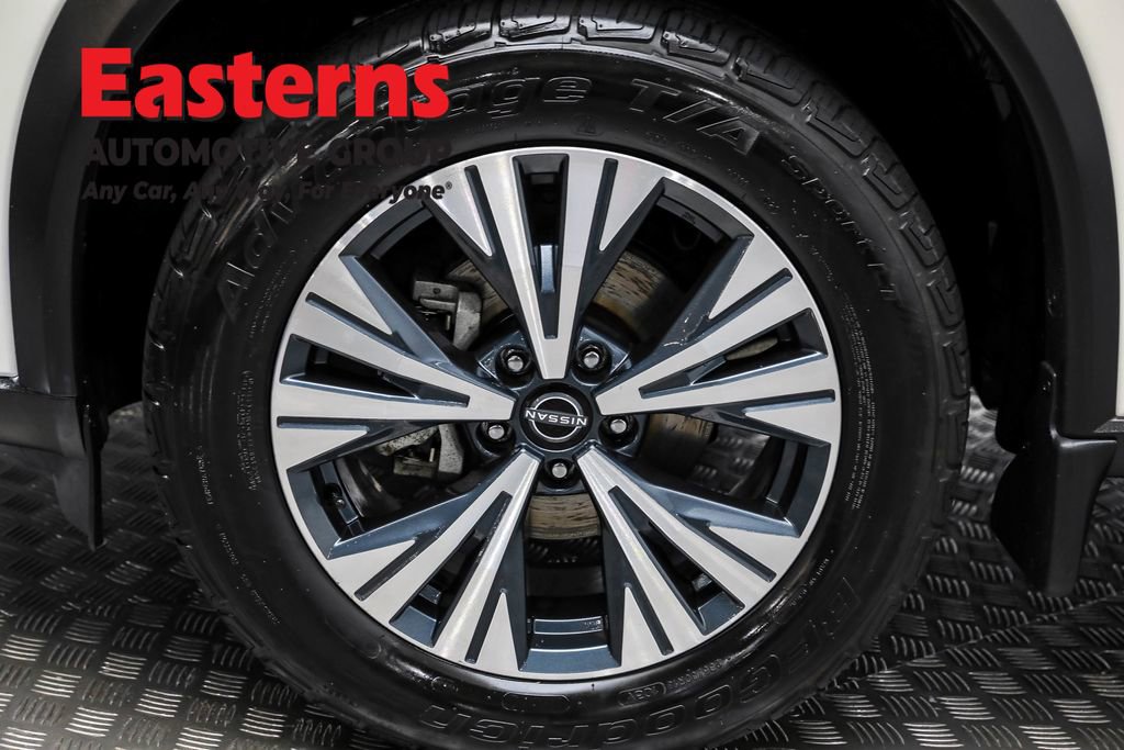 Used 2022 Nissan Rogue SV image 31
