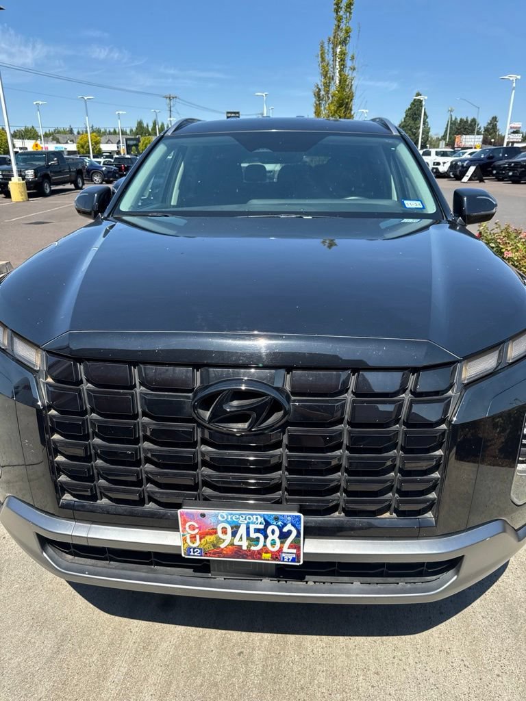 Used 2023 Hyundai Palisade SEL FWD image 3