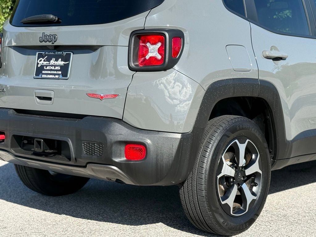 Used 2022 Jeep Renegade Trailhawk w/ Trailer Tow Group AWD/4WD image 16