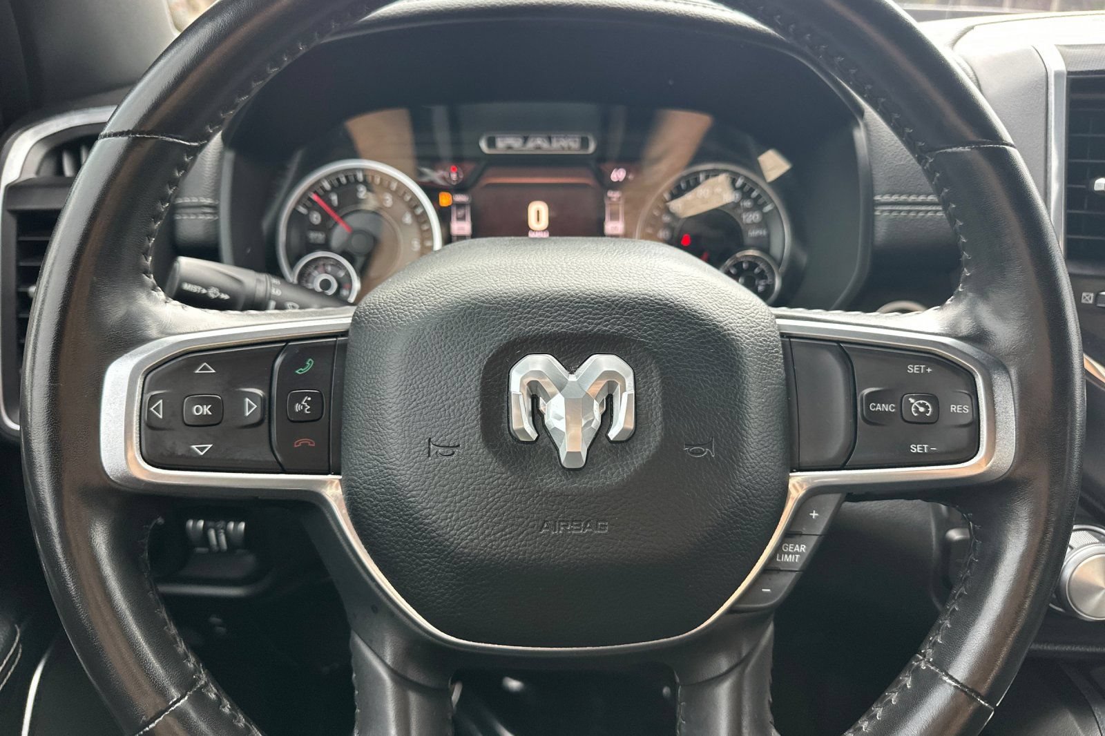 Used 2021 RAM 1500 Laramie RWD image 22
