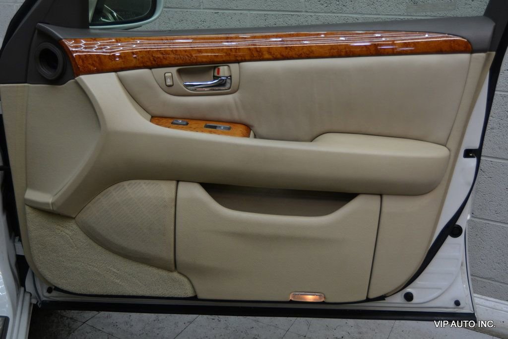 Used 2004 Lexus LS 430 image 8