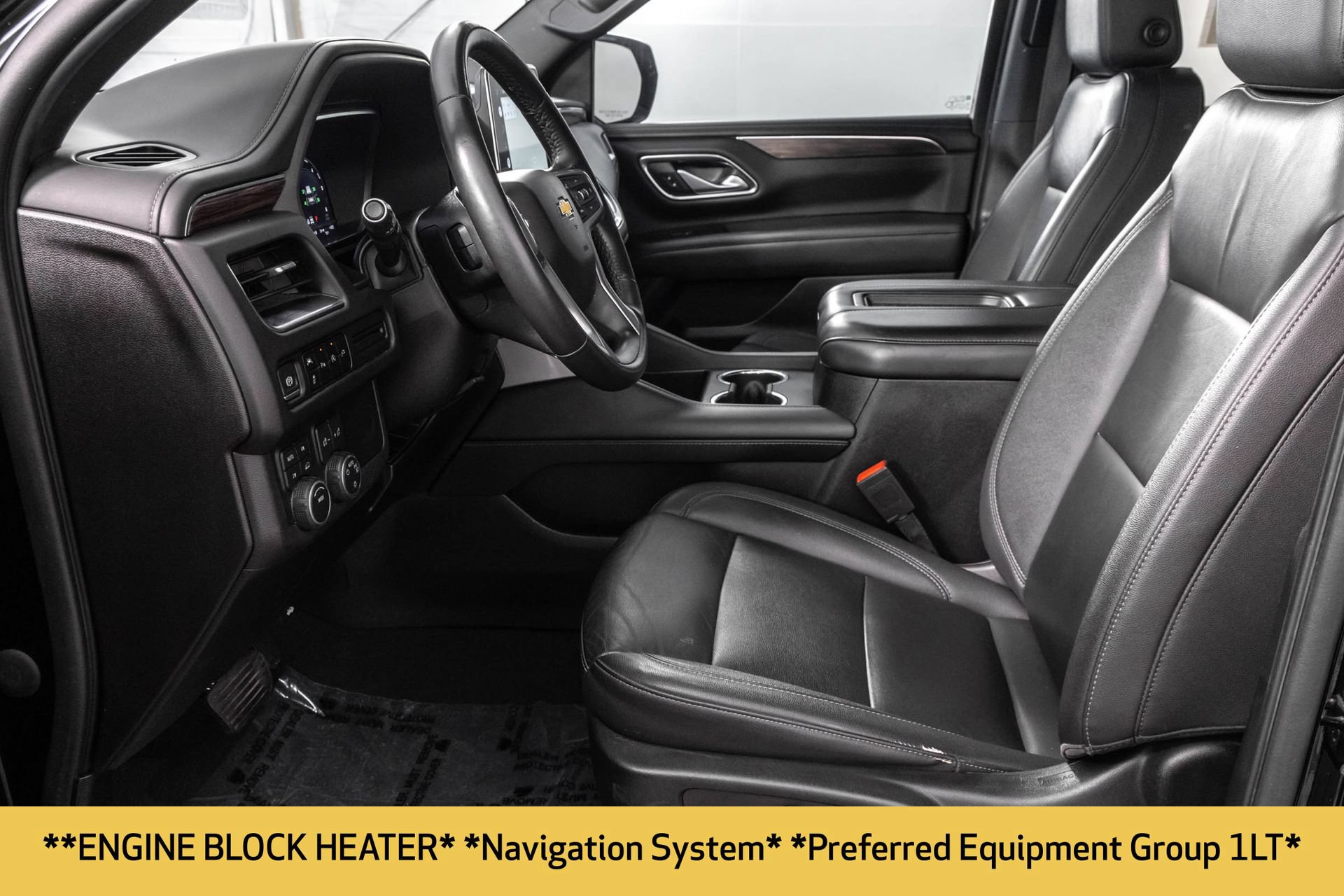 Used 2022 Chevrolet Suburban LT AWD/4WD image 7