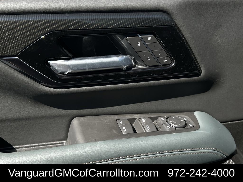 New 2026 GMC Yukon XL AT4 image 20