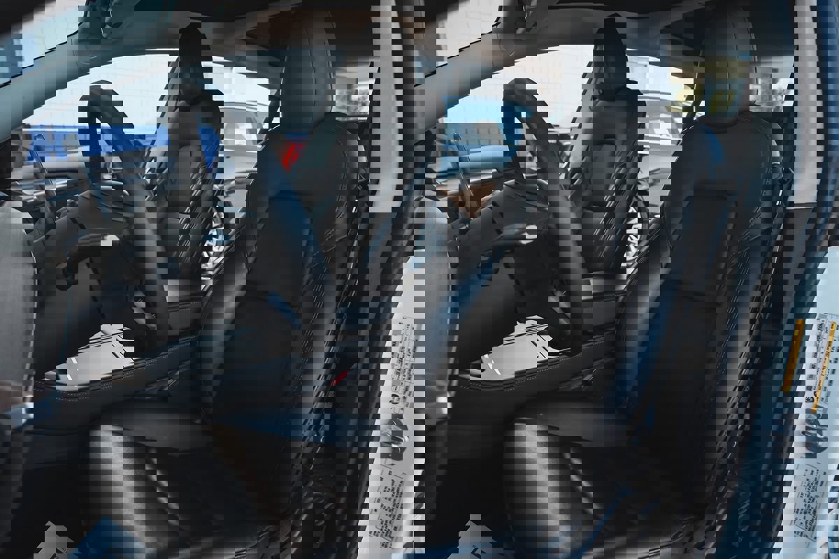 Used 2021 Tesla Model 3 Standard Range Plus image 12