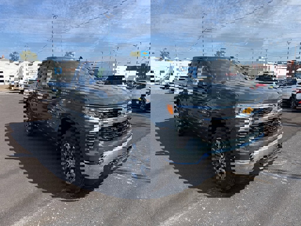 New 2026 Chevrolet Silverado 1500 LT