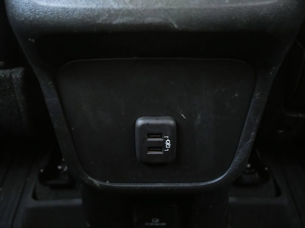 Used 2023 GMC Terrain AT4 w/ LPO, Floor Liner Package AWD/4WD image 29