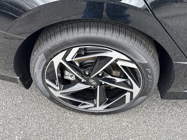 New 2026 Hyundai Sonata SEL FWD image 17