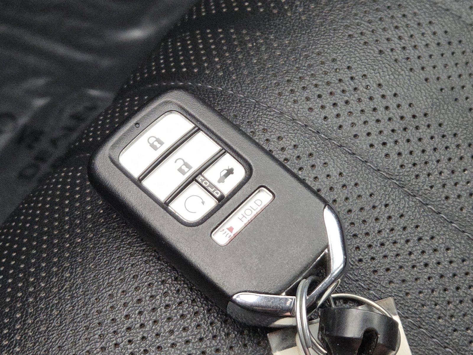 Used 2018 Honda Accord EX-L image 32