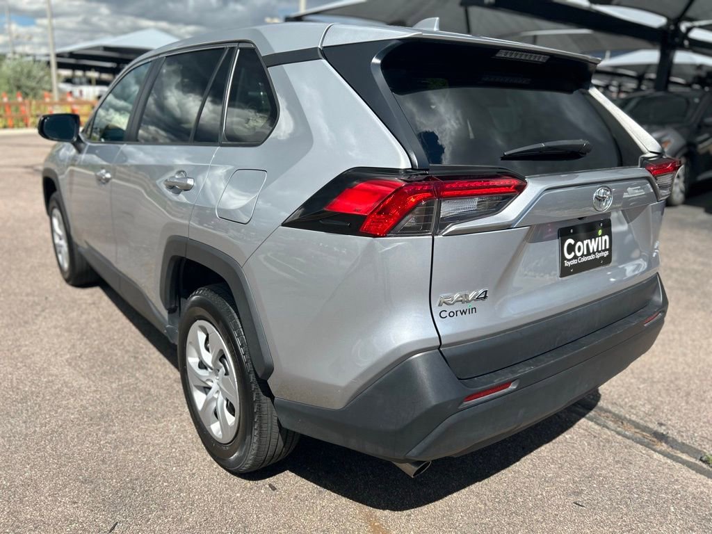 Used 2024 Toyota RAV4 LE image 8
