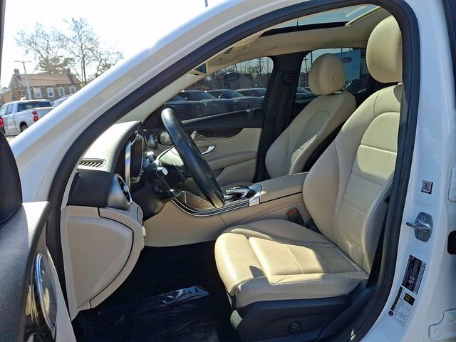 Used 2016 Mercedes-Benz C 300 Sedan image 14