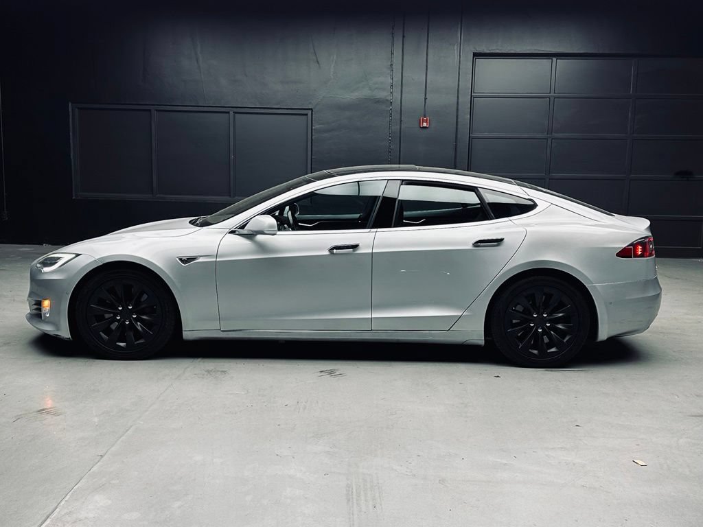 Used 2016 Tesla Model S 90D AWD/4WD image 4