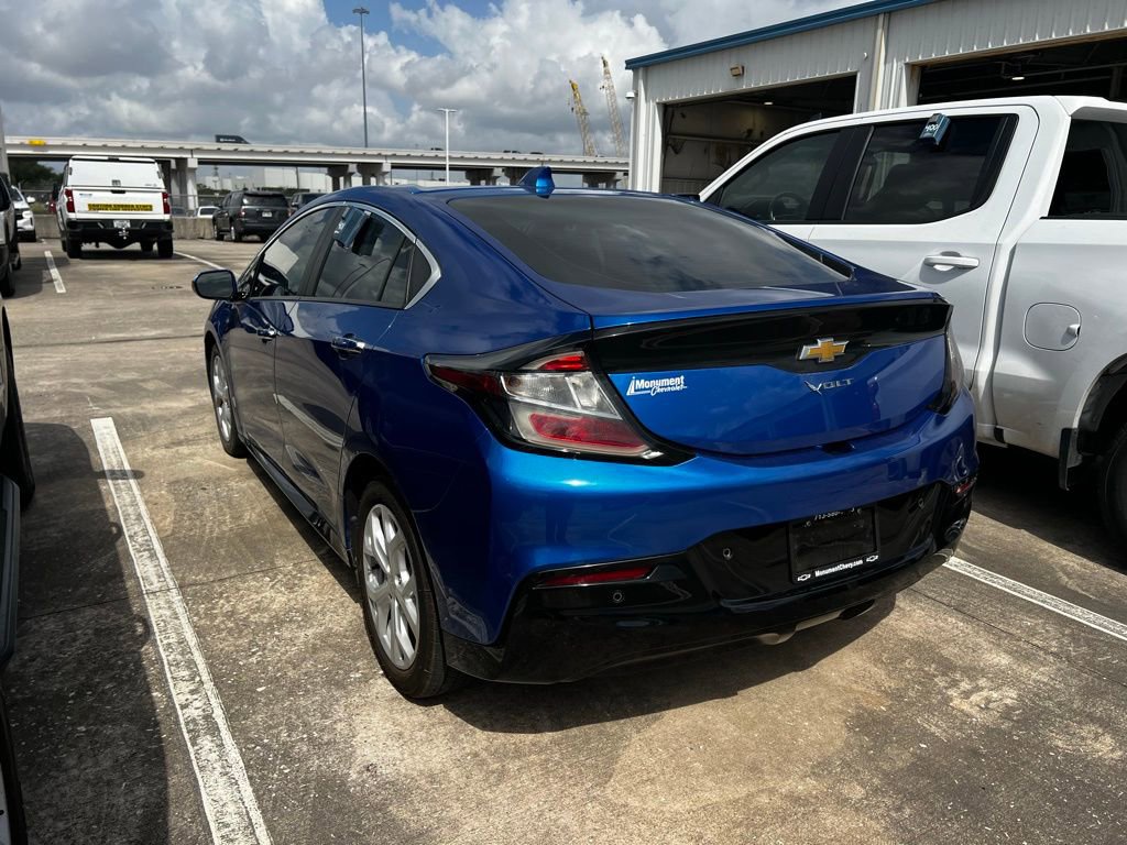 Used 2017 Chevrolet Volt Premier w/ Driver Confidence II Package image 7