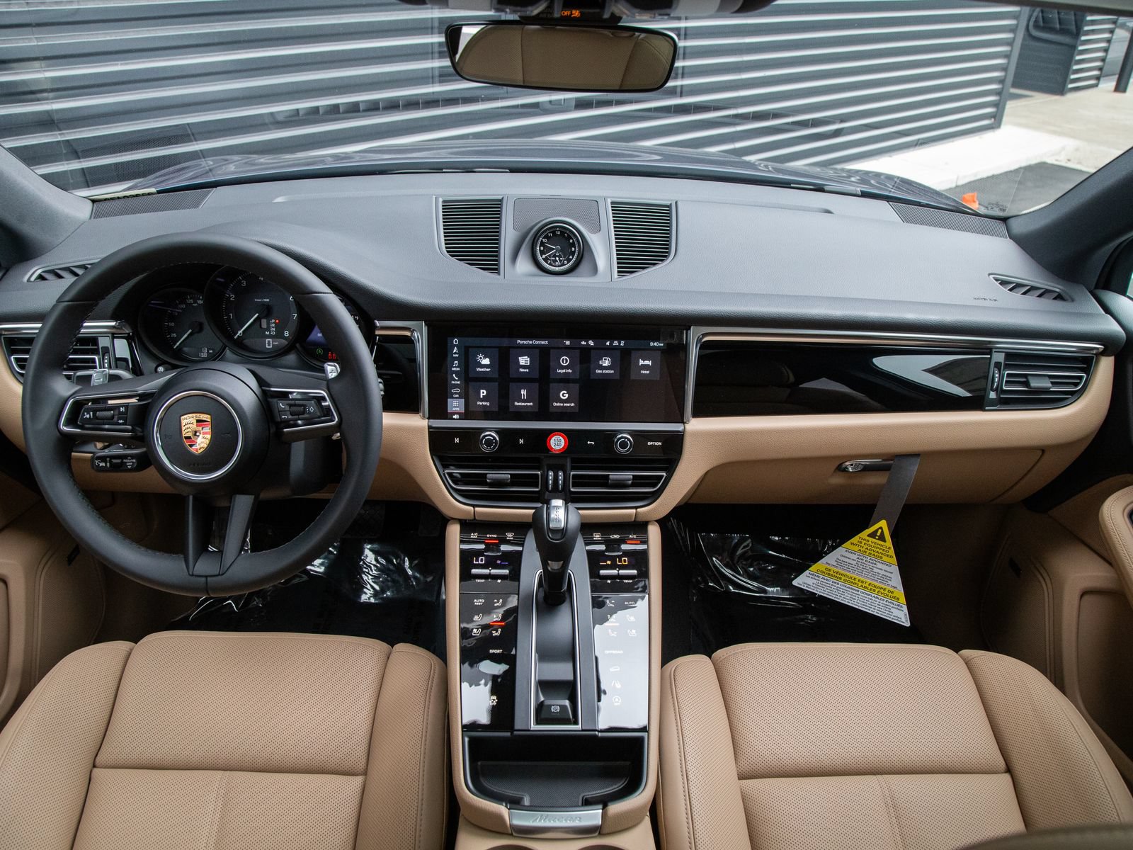 New 2026 Porsche Macan AWD/4WD image 21