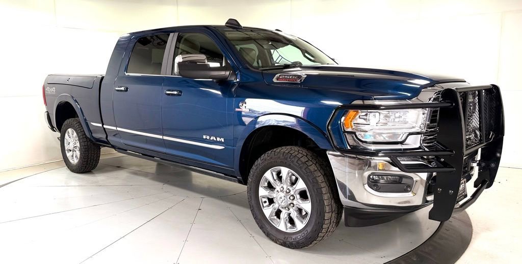Used 2020 RAM 2500 Limited AWD/4WD image 1