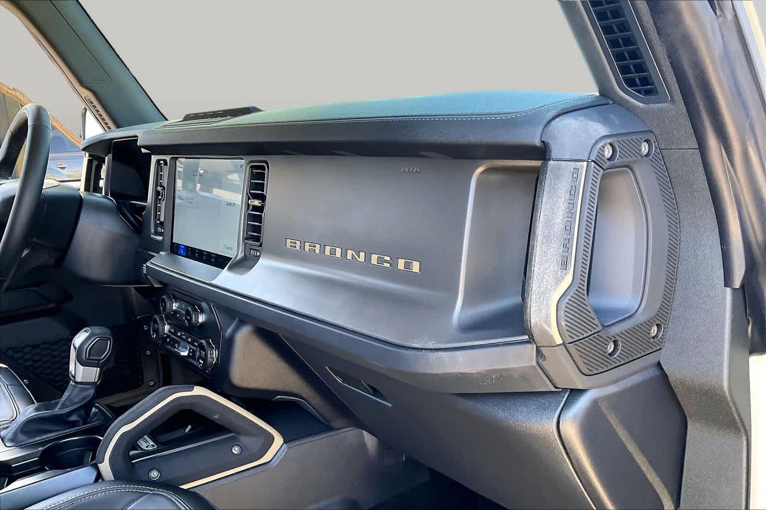 Used 2025 Ford Bronco Badlands AWD/4WD image 19