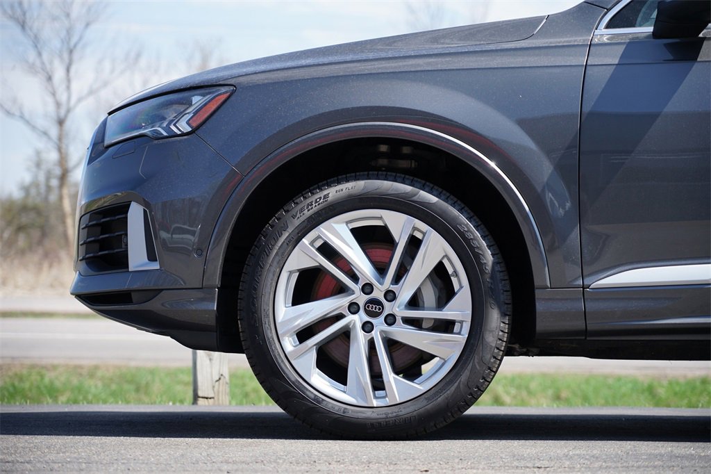 Used 2024 Audi Q7 3.0T Premium Plus image 11