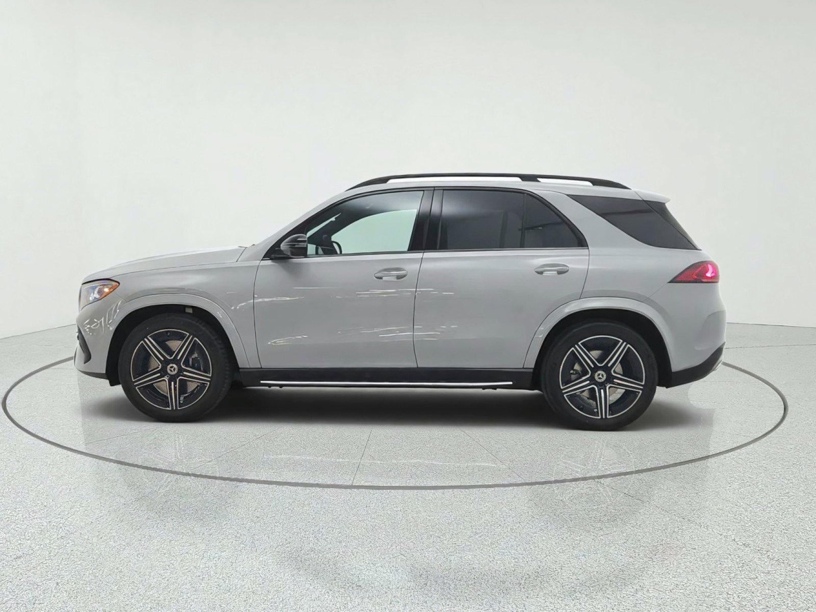 New 2027 Mercedes-Benz GLE 450 4MATIC image 8