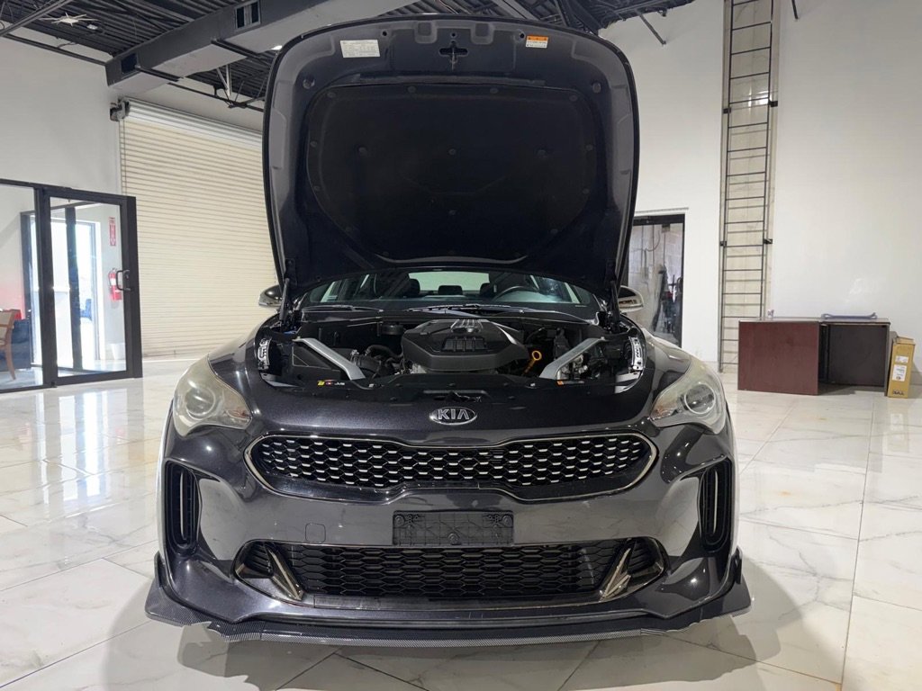 Used 2020 Kia Stinger GT-Line image 4